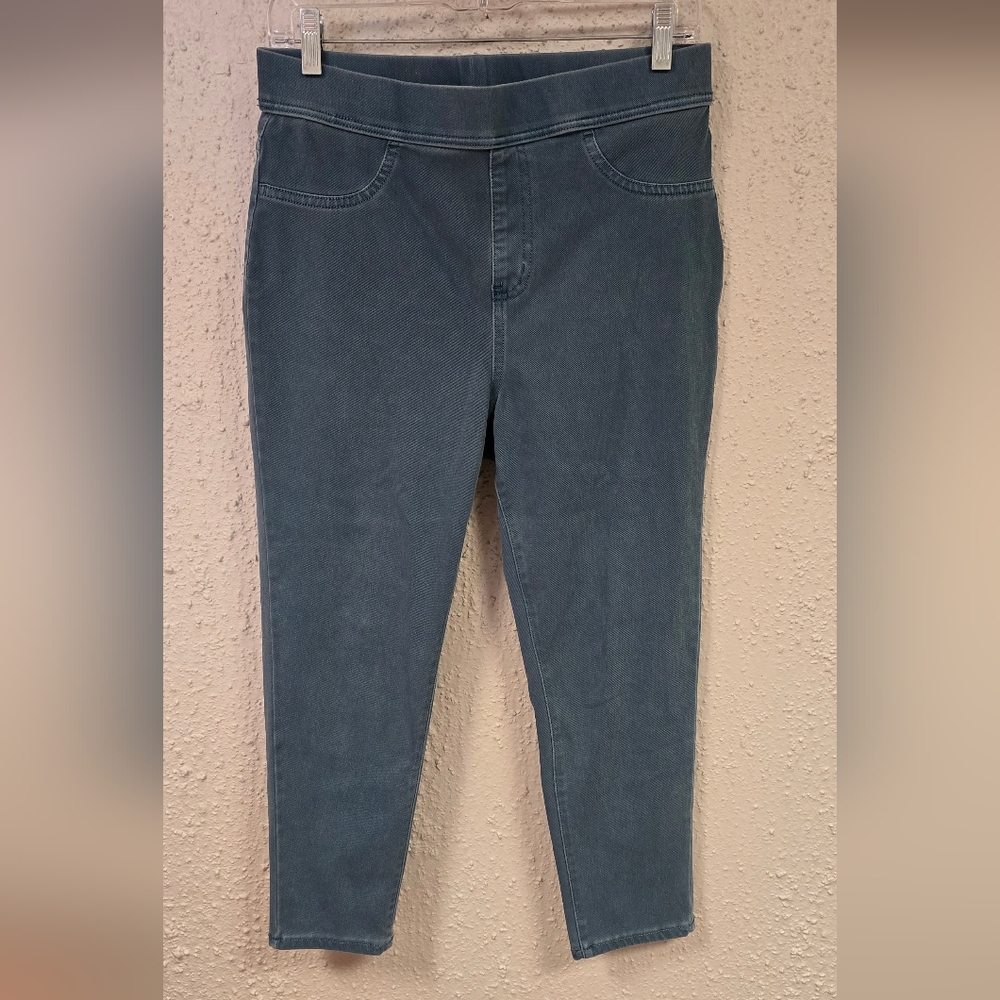 Time and Tru Dusty Green Jeggings Comfortable Everyday Wear